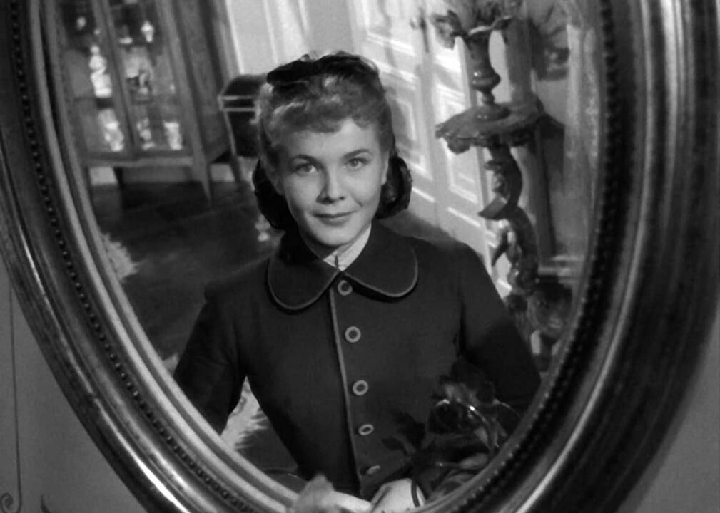1950s: ‘Pit of Loneliness’ broaches 1950s lesbianism